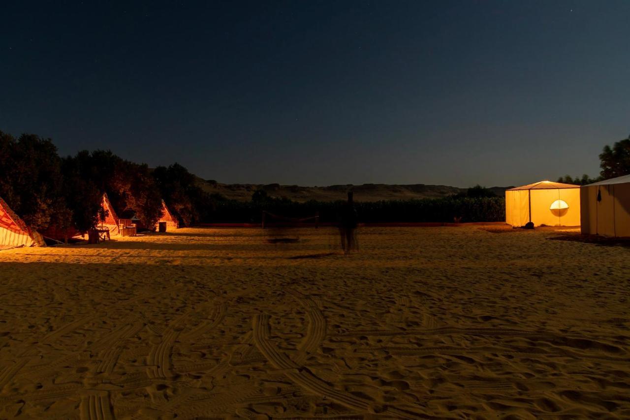 Northern Lake Lodge Izbat Ilyas Luaran gambar