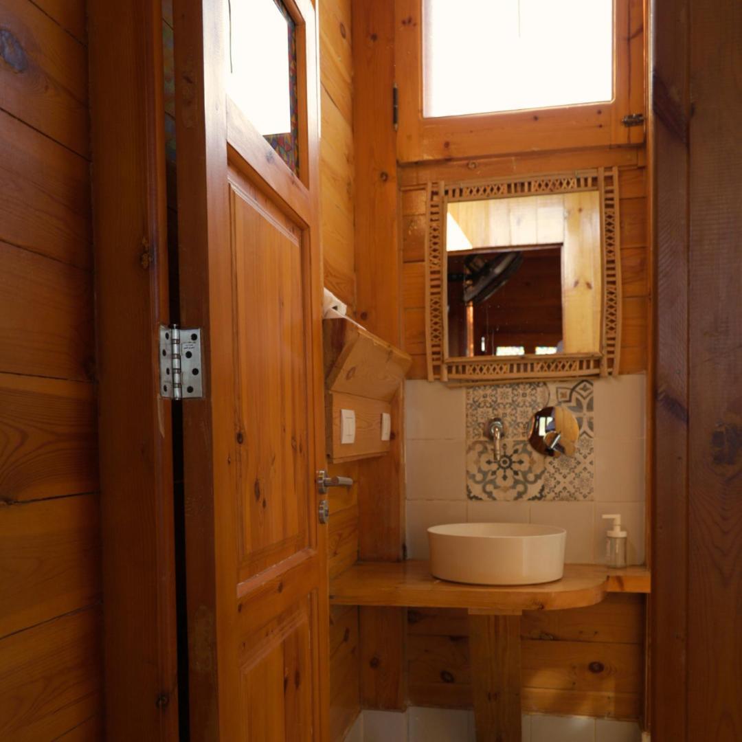 Northern Lake Lodge Izbat Ilyas Luaran gambar